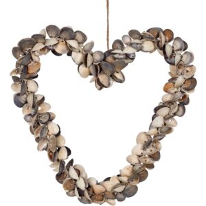 Mixed Cay Cay Shells Heart Wreath 10"