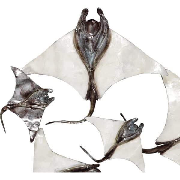 Metal & Capiz White Elegance Stingray School Wall Art - Image 2